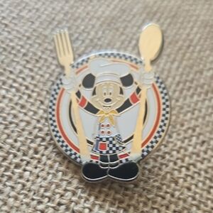 Disney CHEF Mickey Pin